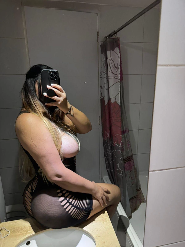 627098421